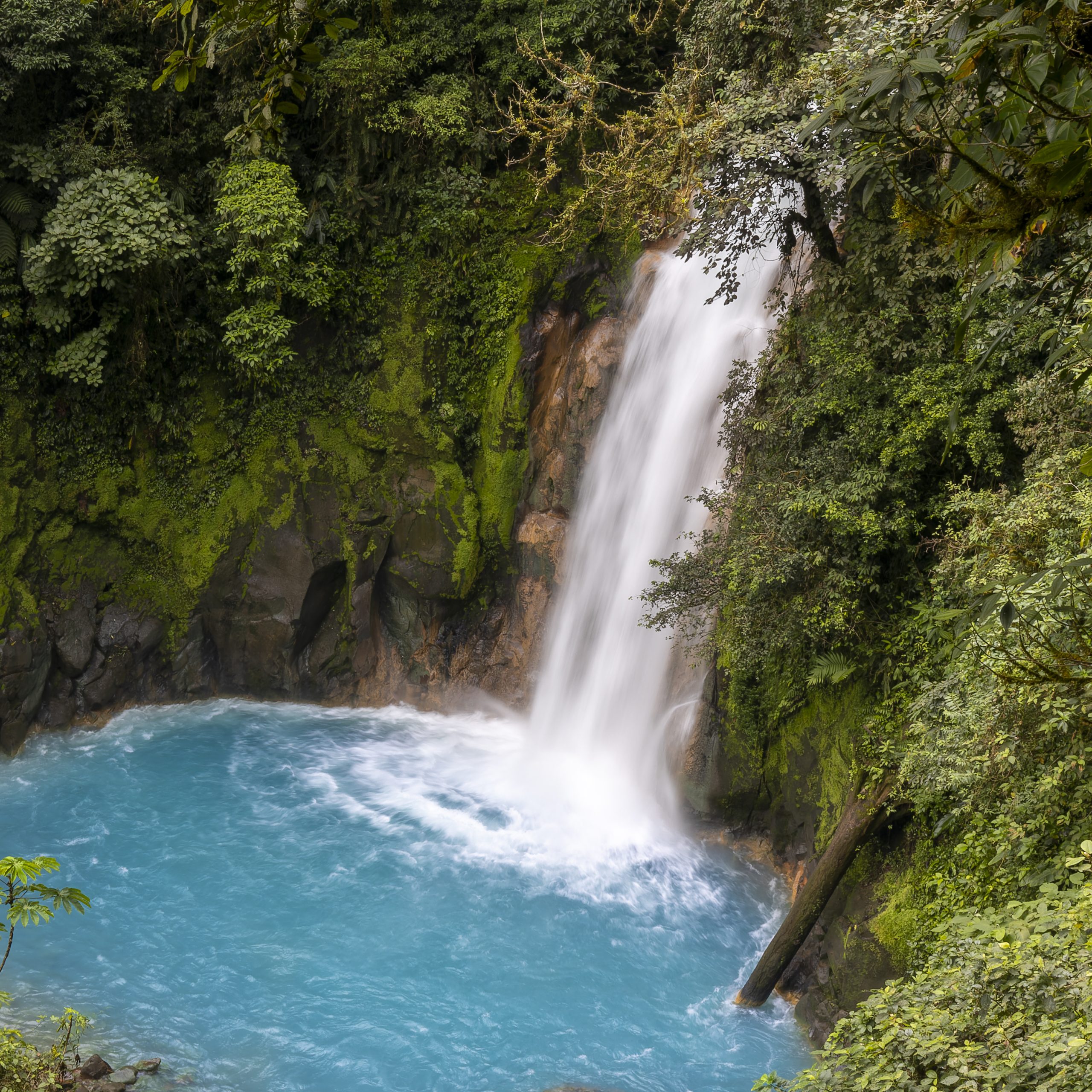 rio-celeste-swiss-travel-costa-rica3